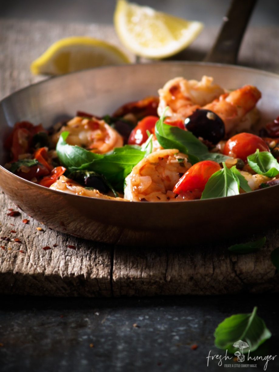 tomato & olive shrimp