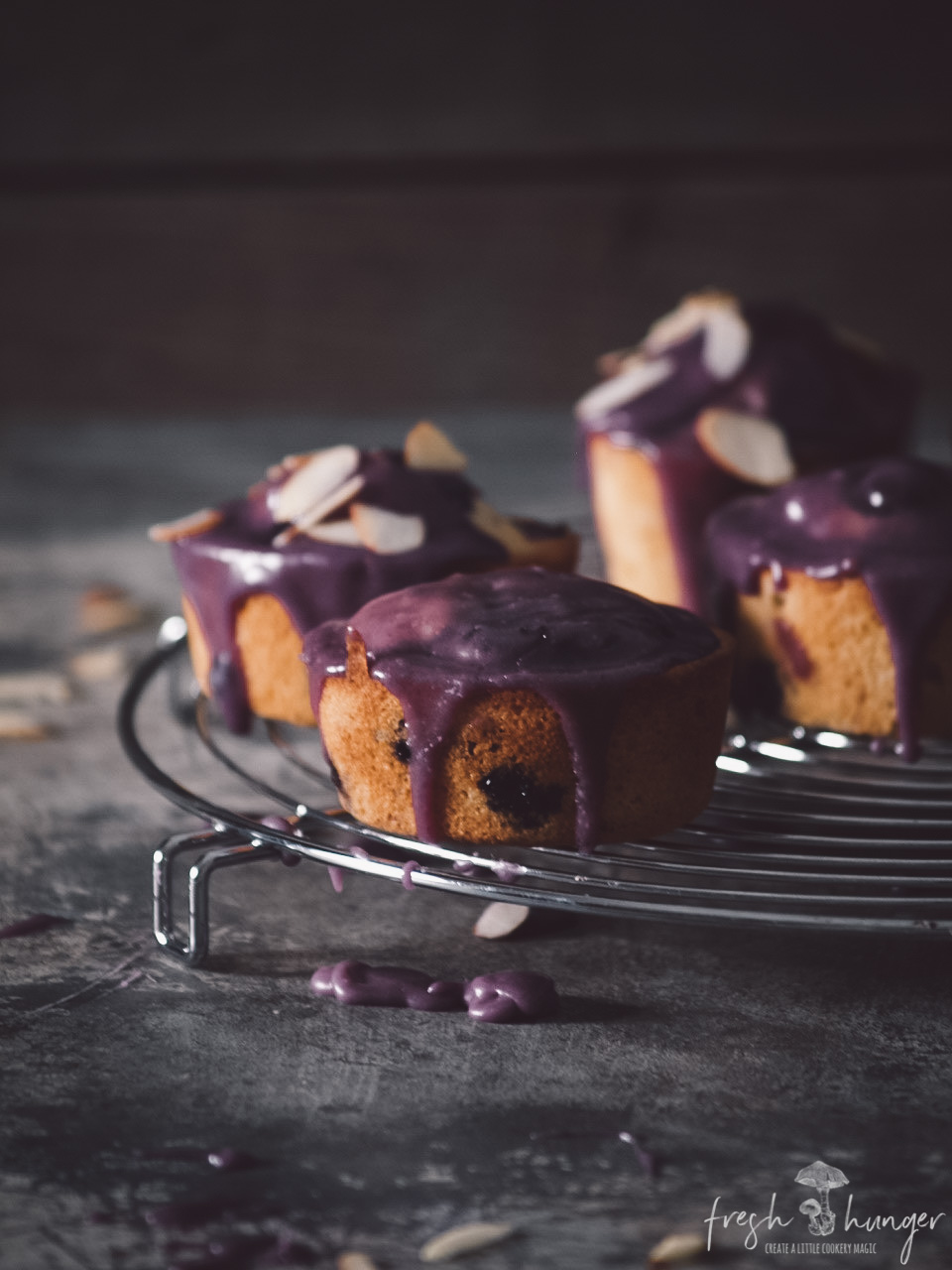 almond blueberry friands